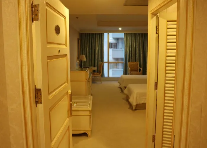 Adriatic Palace 4* Bangkok