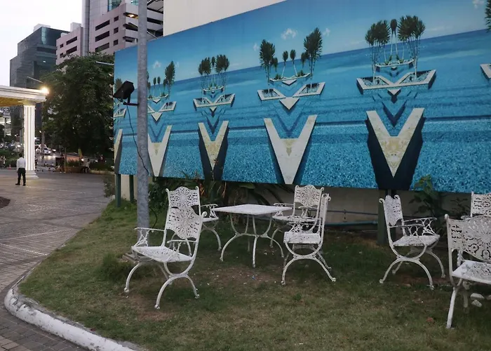 Hotel Adriatic Palace Bangkok