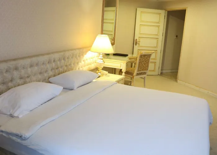 Adriatic Palace Hotel 4*