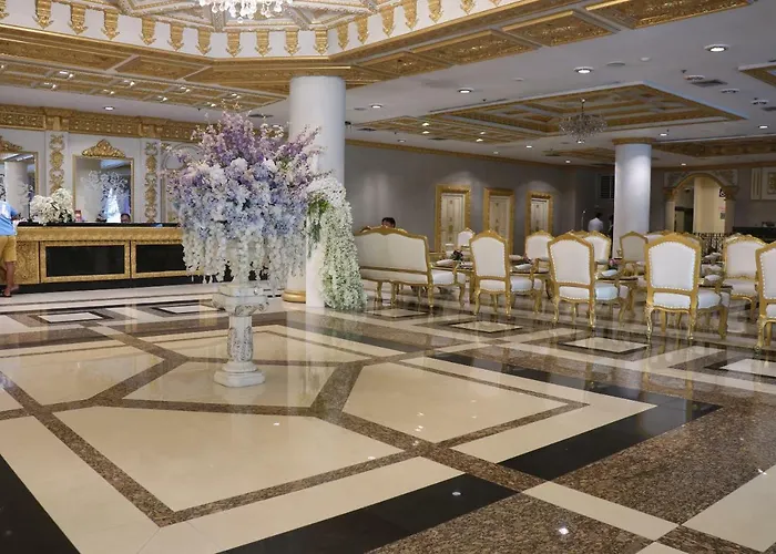 Hotel Adriatic Palace Bangkok